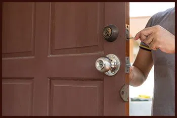 Usa Locksmith Service Boca Raton, FL 561-328-2944 - 2-lockout-service